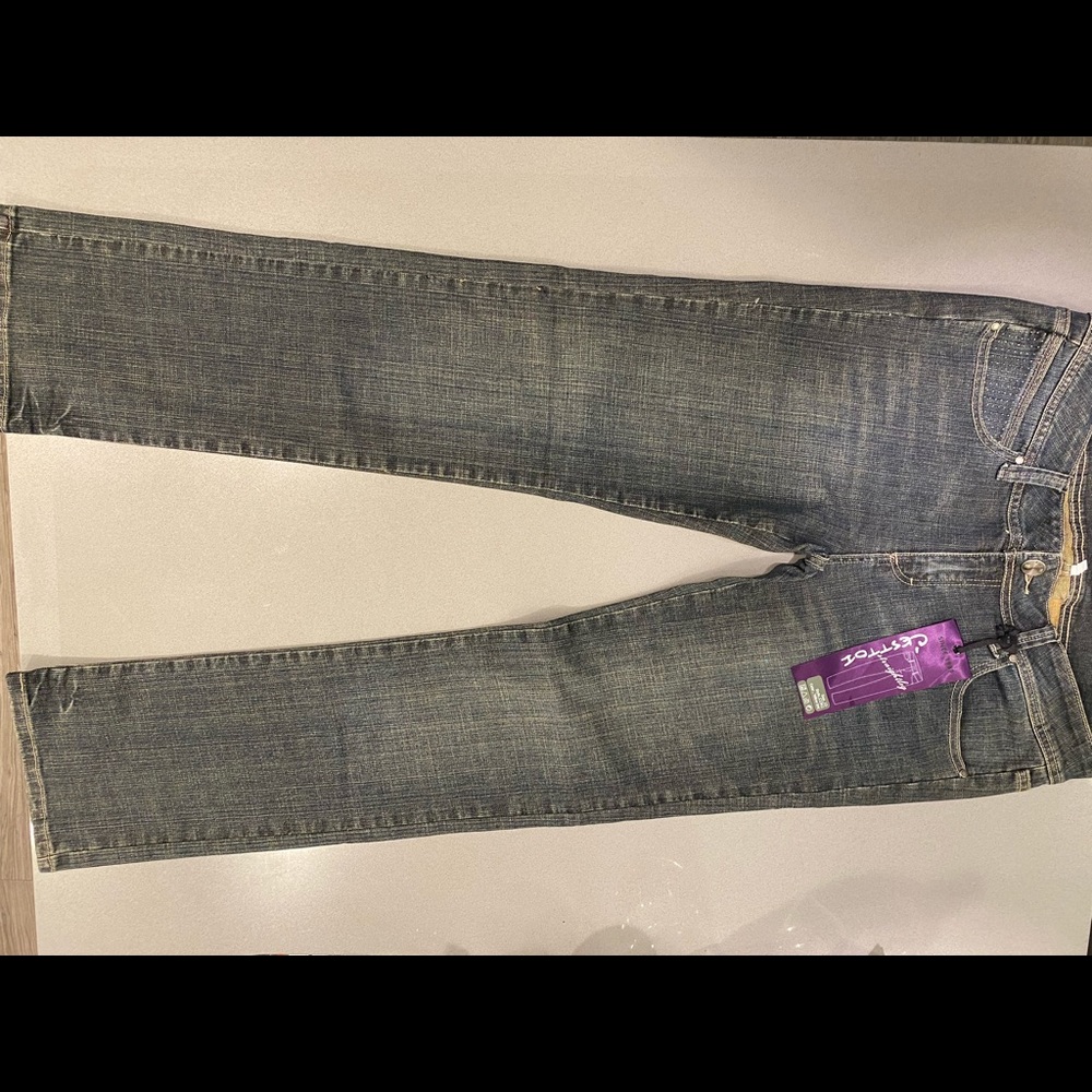 C’est Toi Straight Leg Size:15 Color: Yellow tint